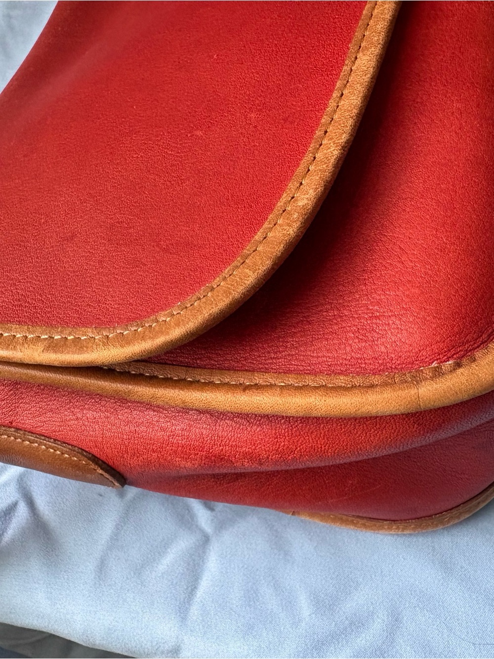 Vintage Red Coach Saddle Bag Made in USA - Picture 4 of 9